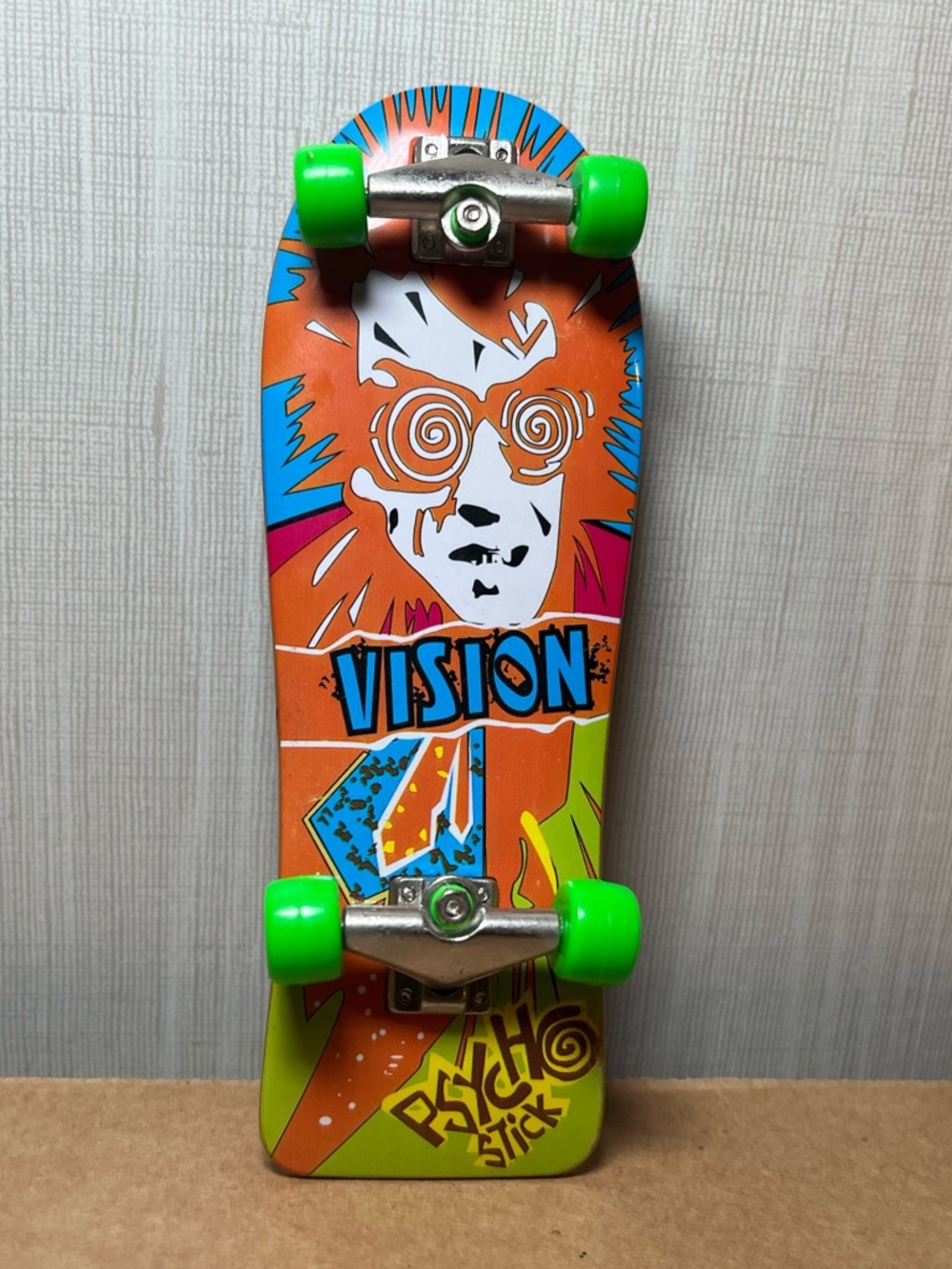 RARE Vision Pyscho Stick finger board!